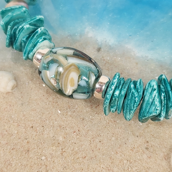 "Ocean Dreams" Bracelet With Sterling, Turquoise Shells, Freshwater Pearls & MOP - Picture 4 of 12